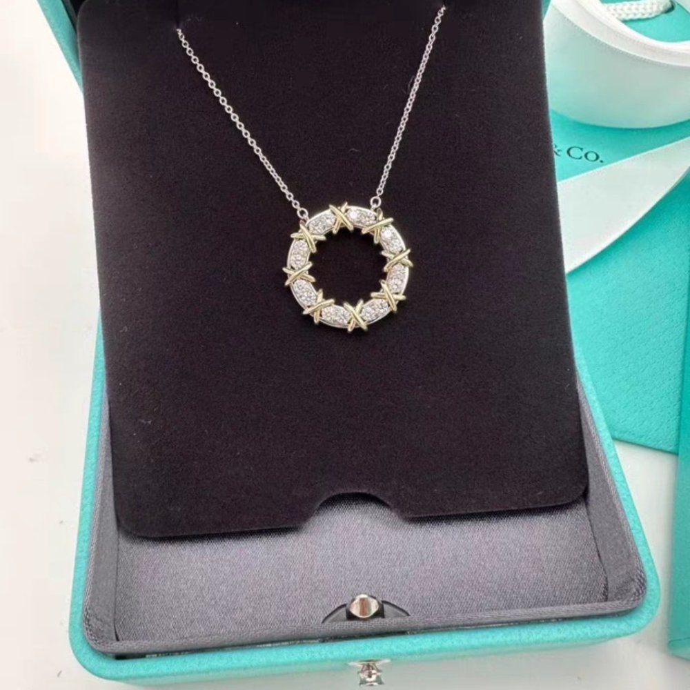 (Sold) Tiffany Sixteenstone Necklace